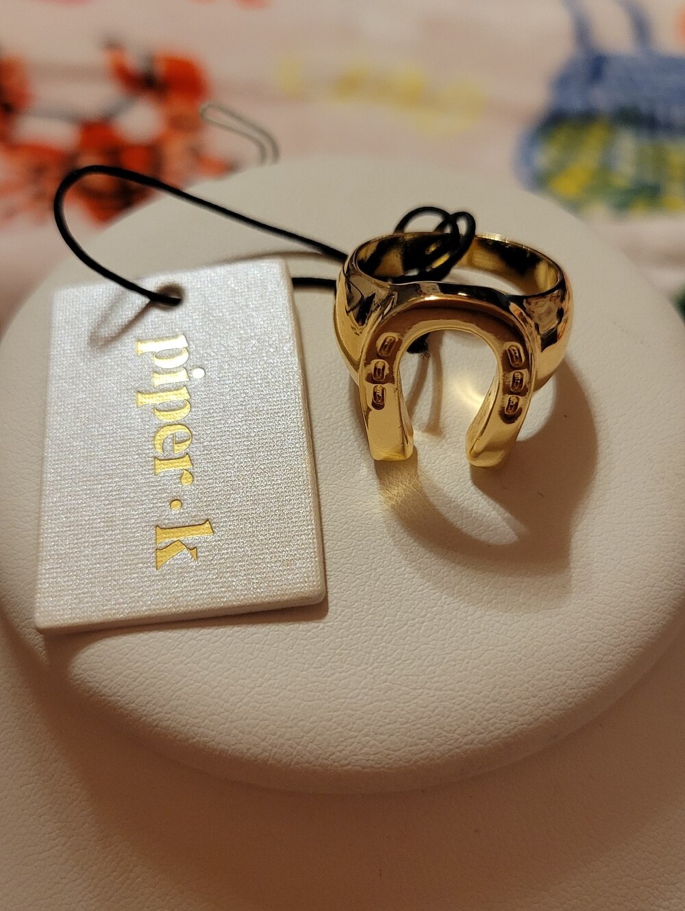 Piper Shiny Gold Horseshoe Ring